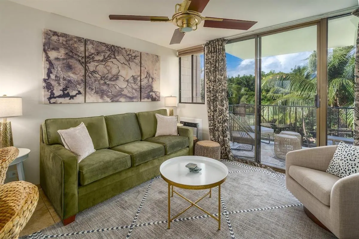 Chic Beachfront Condo— Newly Remodeled — 2024 Kihei 0*,  Stati Uniti